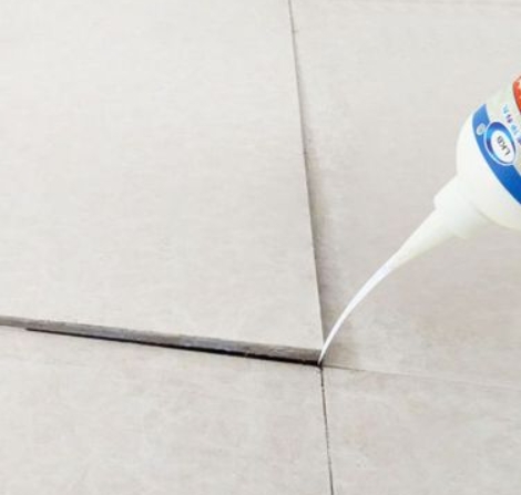 河东瓷砖空鼓维修公司分享卫生间瓷砖脱落的原因可能有以下几点